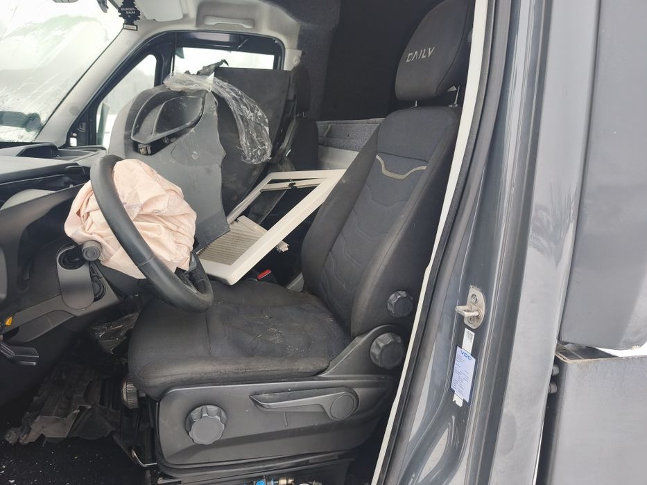 Iveco daily autolaweta cała na cześci