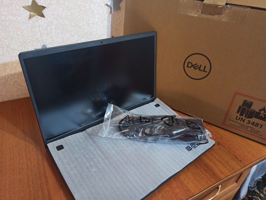 Ноутбук Dell Vostro 15 3515 НОВИЙ