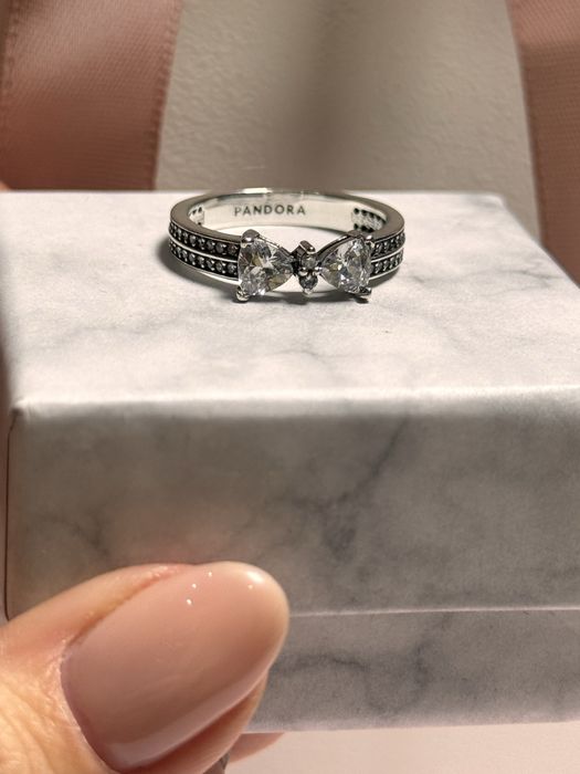 Каблучка Пандора Pandora білий бант