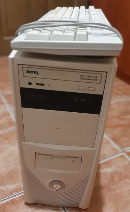 Монитор+компьютер Philips+мышь