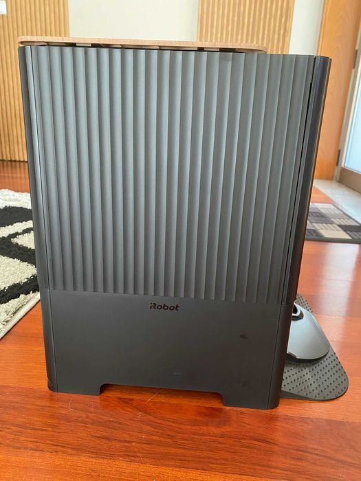 Aspirador iRobot J9+ com garantia