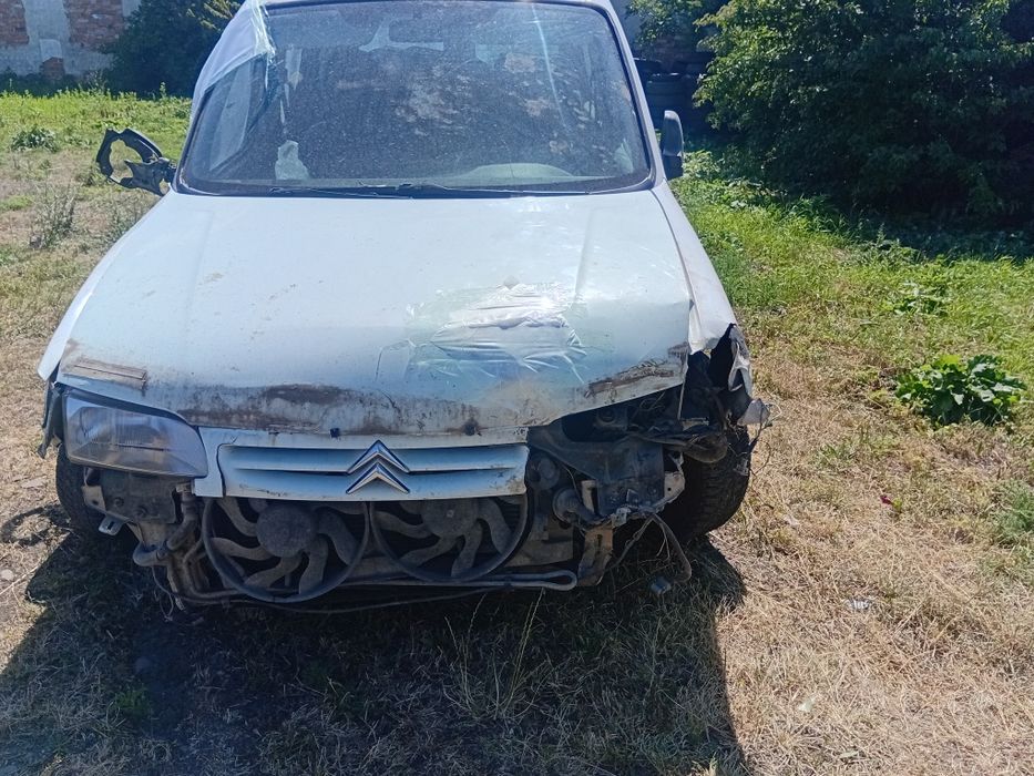 Сітроєн Берлінно 1.9 дизель після ДТП