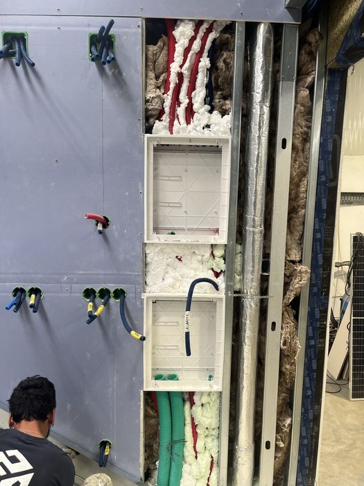Trabalhos de bricolage e pequenas obras 25€/hora
