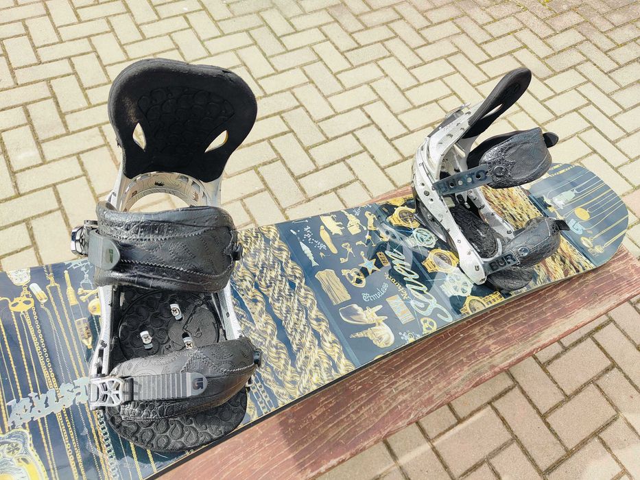 Deska snowboardowa 151 Burton Seven snowboard Burton 151 cm