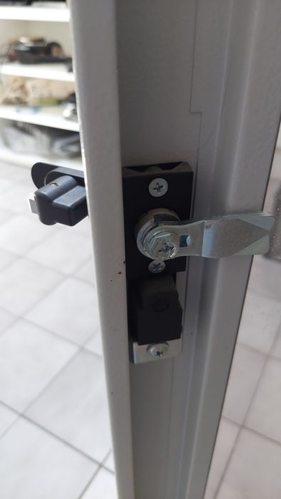 Armário Rack Metálico 19" Como Nova 60x60x118cm c/ Porta Vidro e Fechadura - Olirack