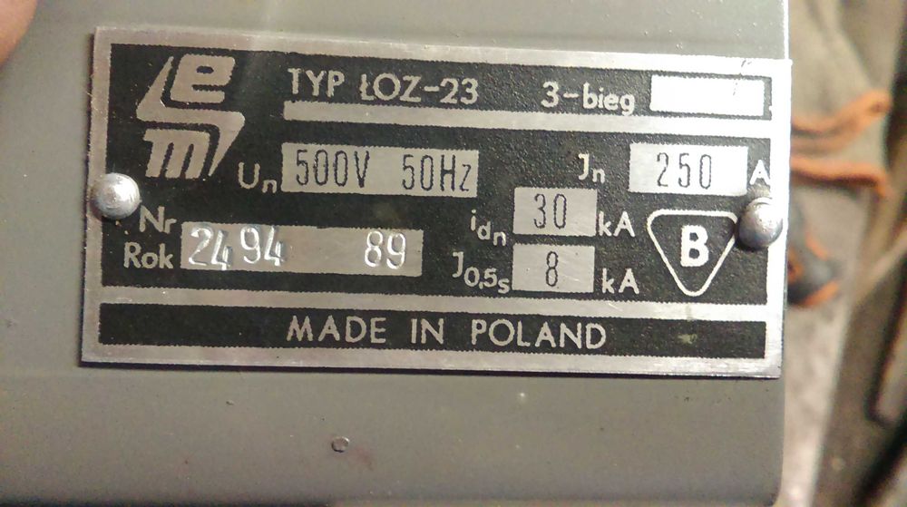 Wyłącznik rozłącznik  ŁOZ 23 ze stelażem