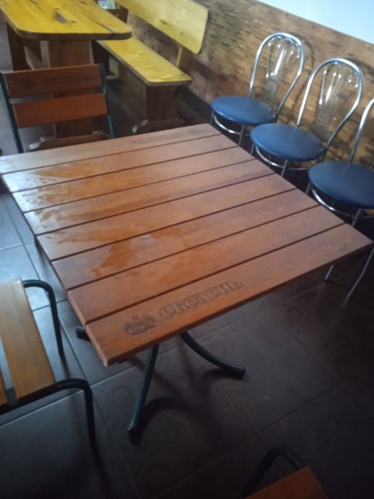 Столик та 3 стільці Оболонь