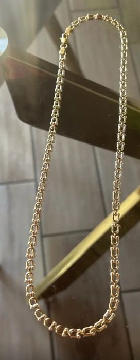 Продам золотую цепочку