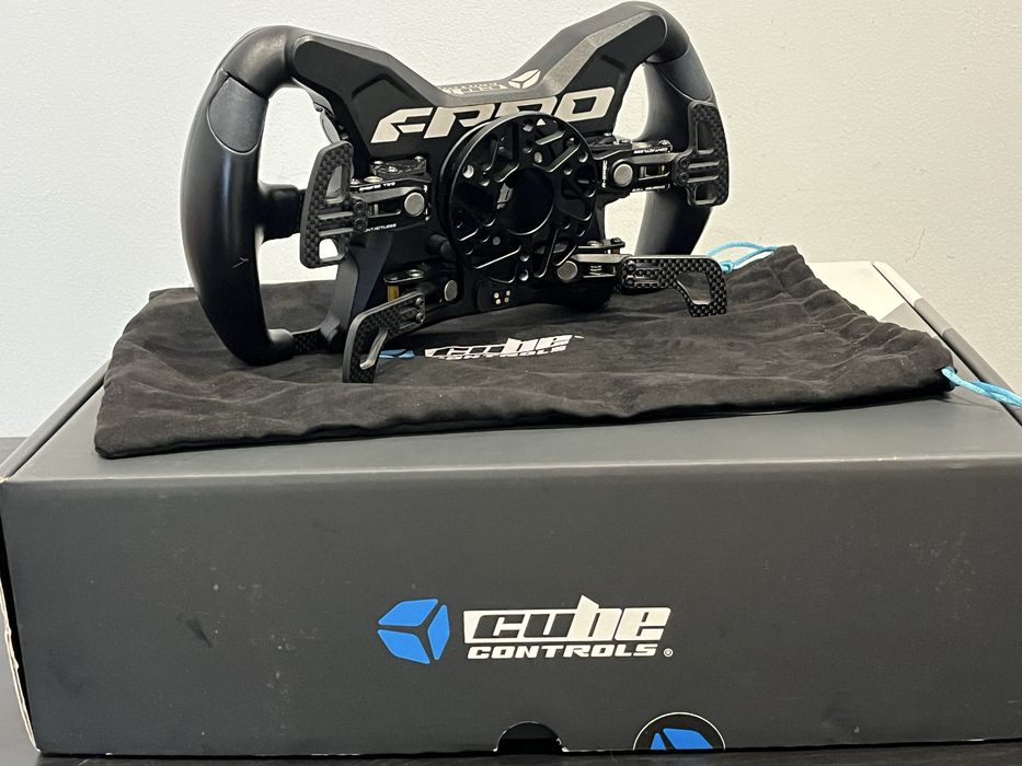 Simracing volante cube controls f-pro