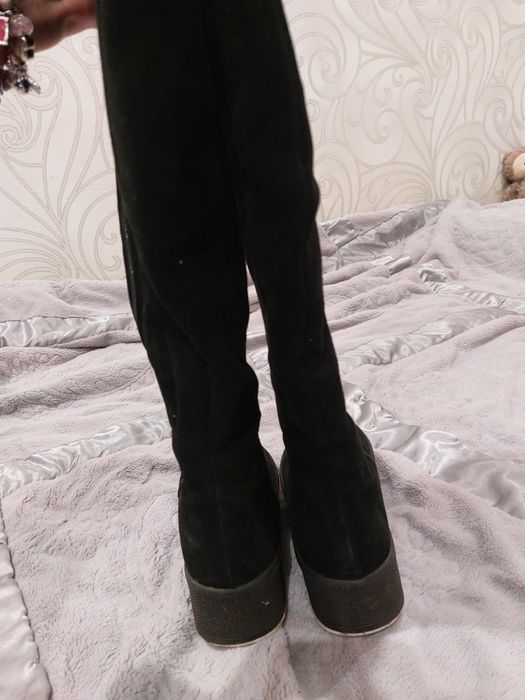 Продам чоботи замшеві еврозима р.39