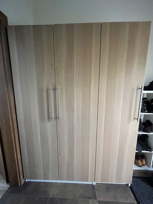 Szafa Ikea 3 drzwiowa