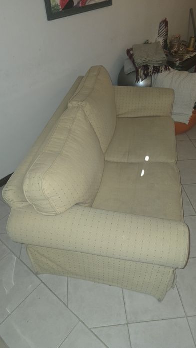 Sofá de 2 lugares