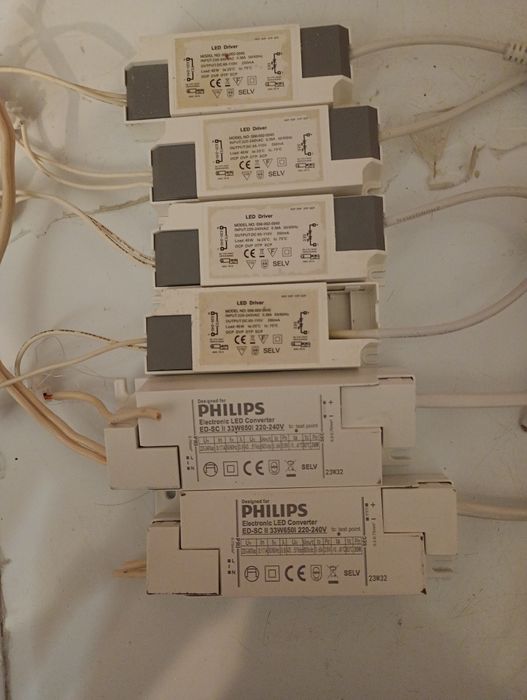 Набор LED драйверов блоков питания Philips и др. 7 шт.»