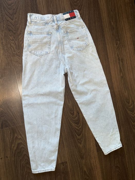 Оригінальні джинси Tommy Jeans MOM, розмір 24