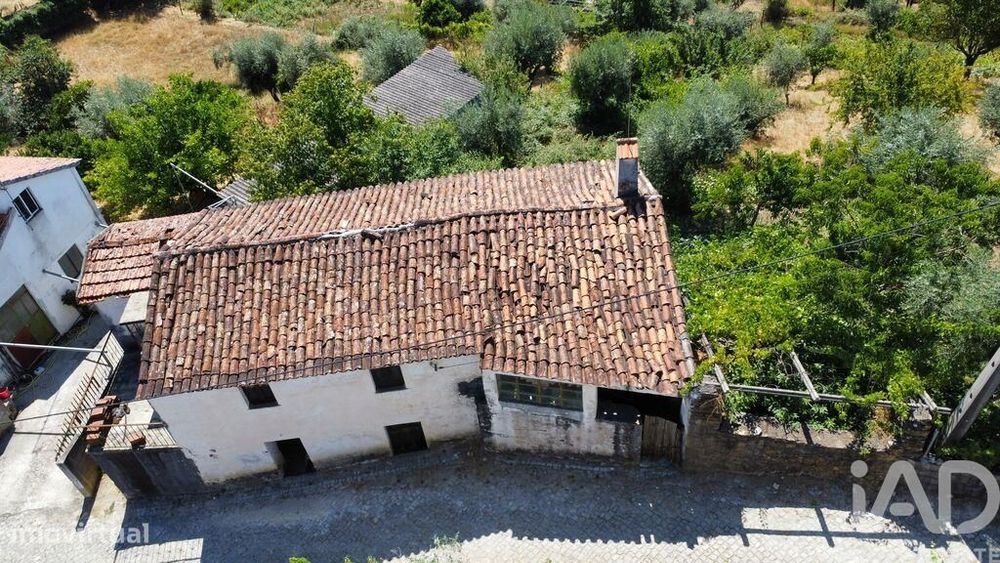 Casa / Villa T2 em Troviscal de 202,00 m2