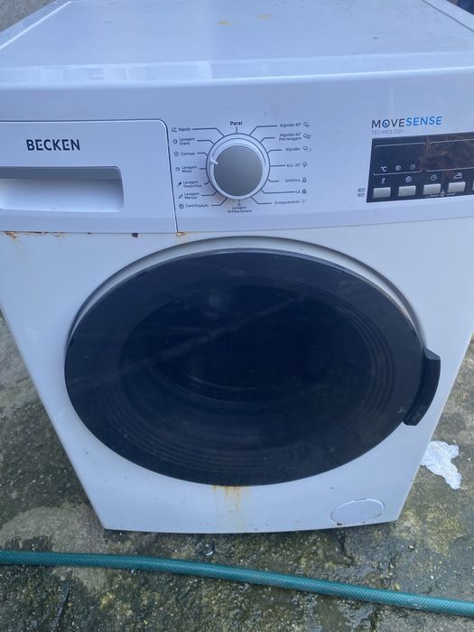 Máquina lavar roupa Becken MoveSense – a funcionar bem