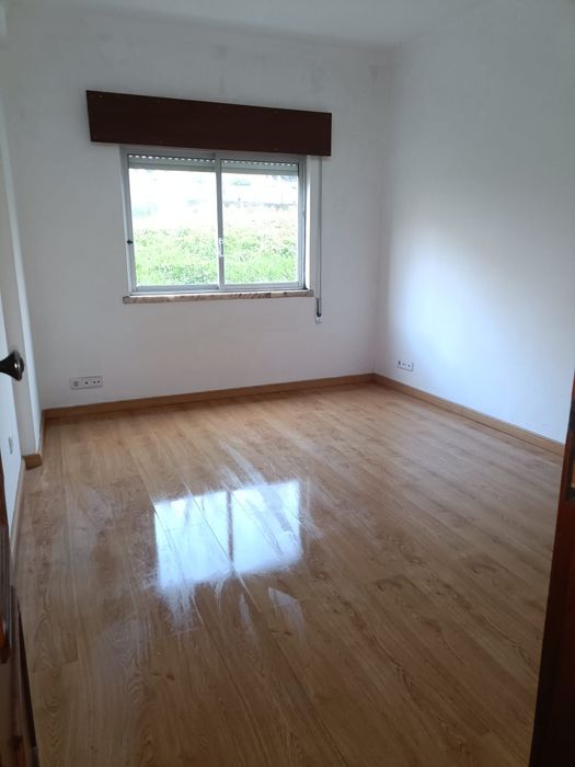 Alugo Apartamento T3 em Palmela