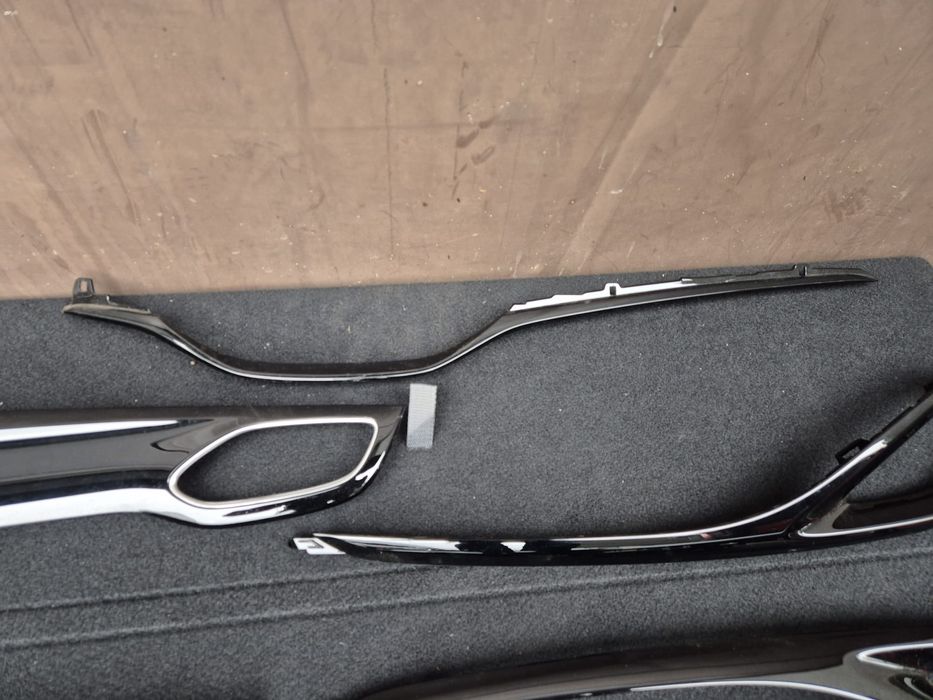 Astra K Dekory Black Piano Czarny Połysk Europa Komplet Ramka Dekor