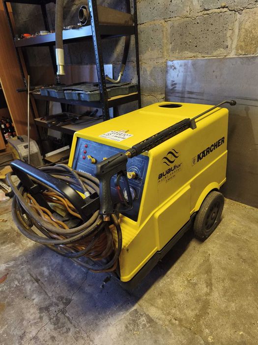 Myjka ciśnieniowa Karcher na gorącą wodę