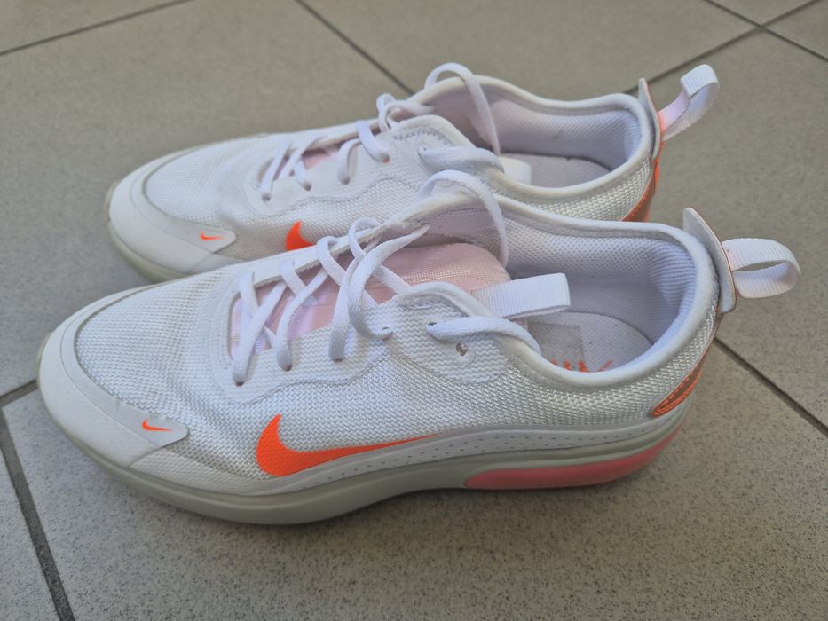 Buty adidasy NIKE AIR r. 39 jak nowe