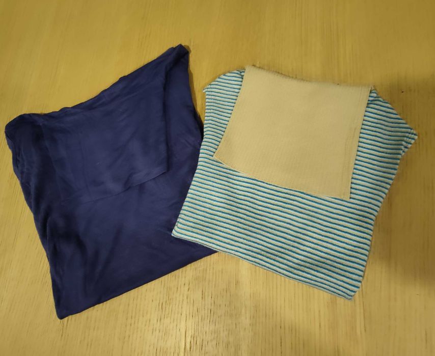 Conjunto de 2 tops de gola alta e manga curta