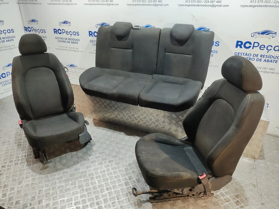 Conjunto Bancos Originais Seat Ibiza 6J Facelift