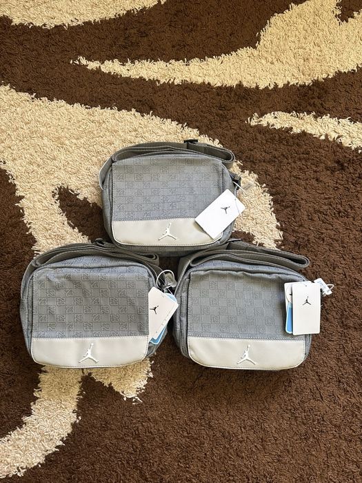 Сумка Air Jordan Monogram Crossbody | Nike, найк, джордан месенджер