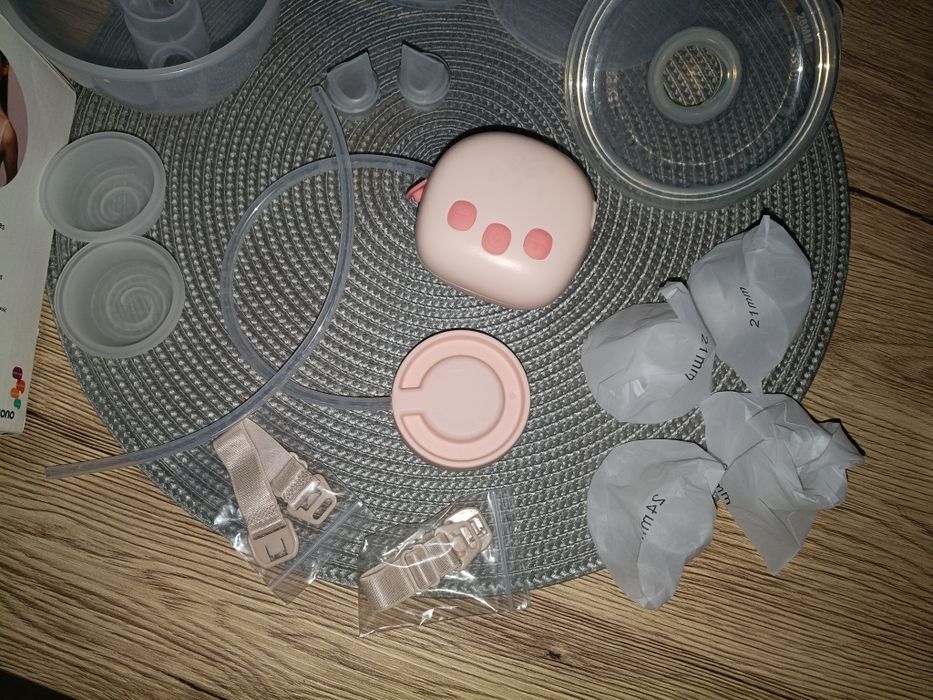 Laktator twinny Babyono plus gratisy