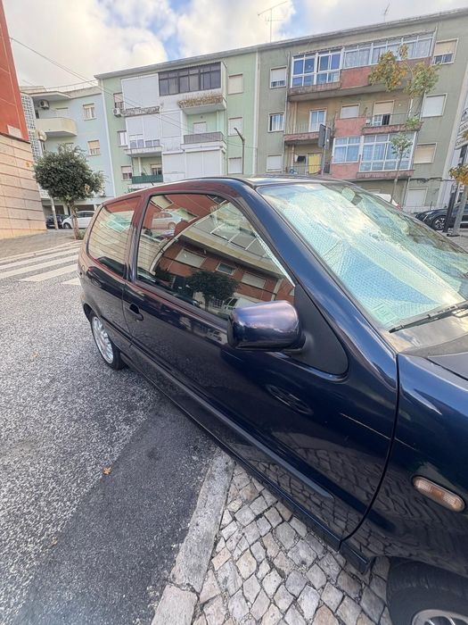 Vende-se carro VW Polo 16V 98