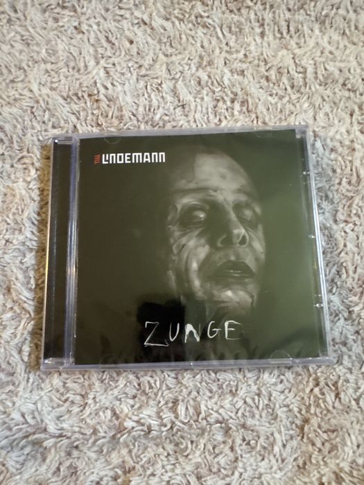 Till Lindemann -Zunge