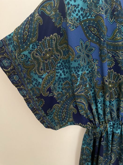 Vestido tons azul curto tamanho S