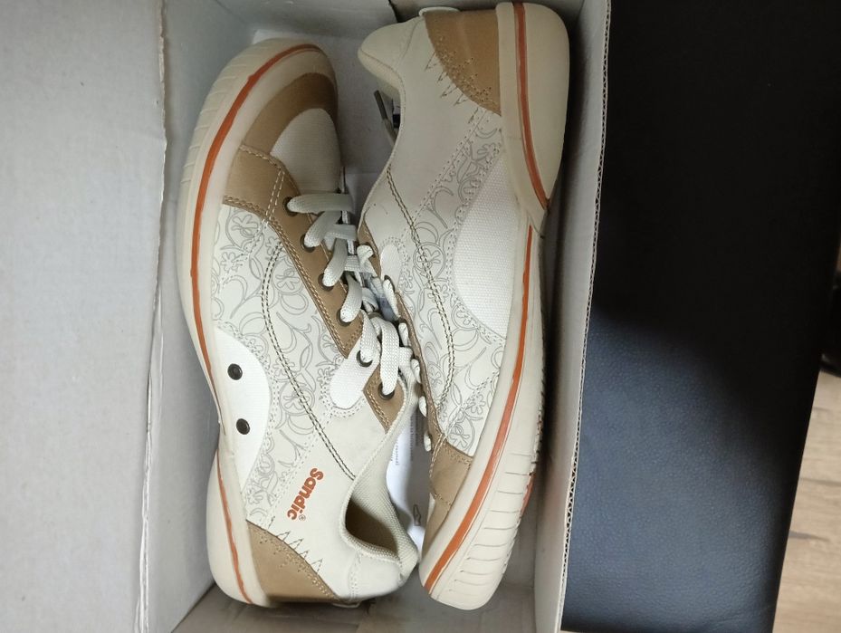 Buty sportowe nowe.