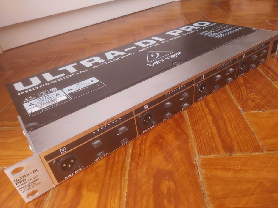 Behringer Ultra-DI Pro 4000 , 2 unidades preço por cada