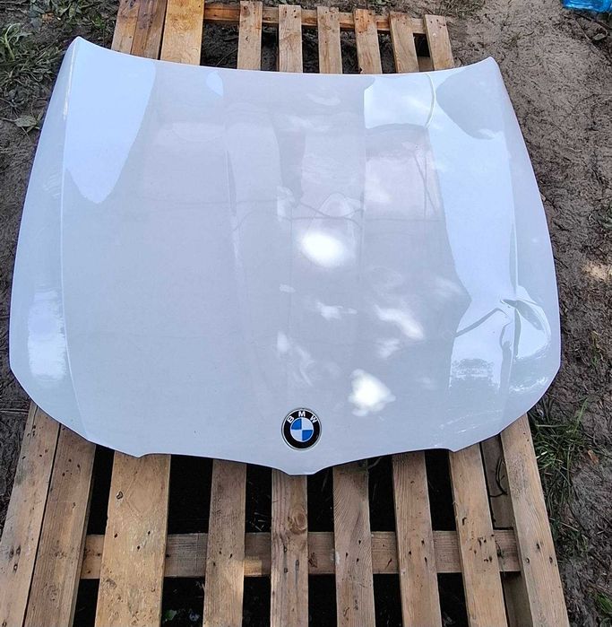 Maska BMW E90 kolor A300