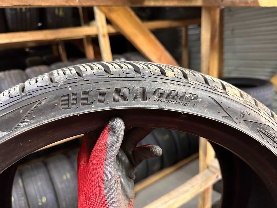 Шини зима 245/35R20 GOOD YEAR ULTRA GRIP perfomance 2 шт 7+мм 2022