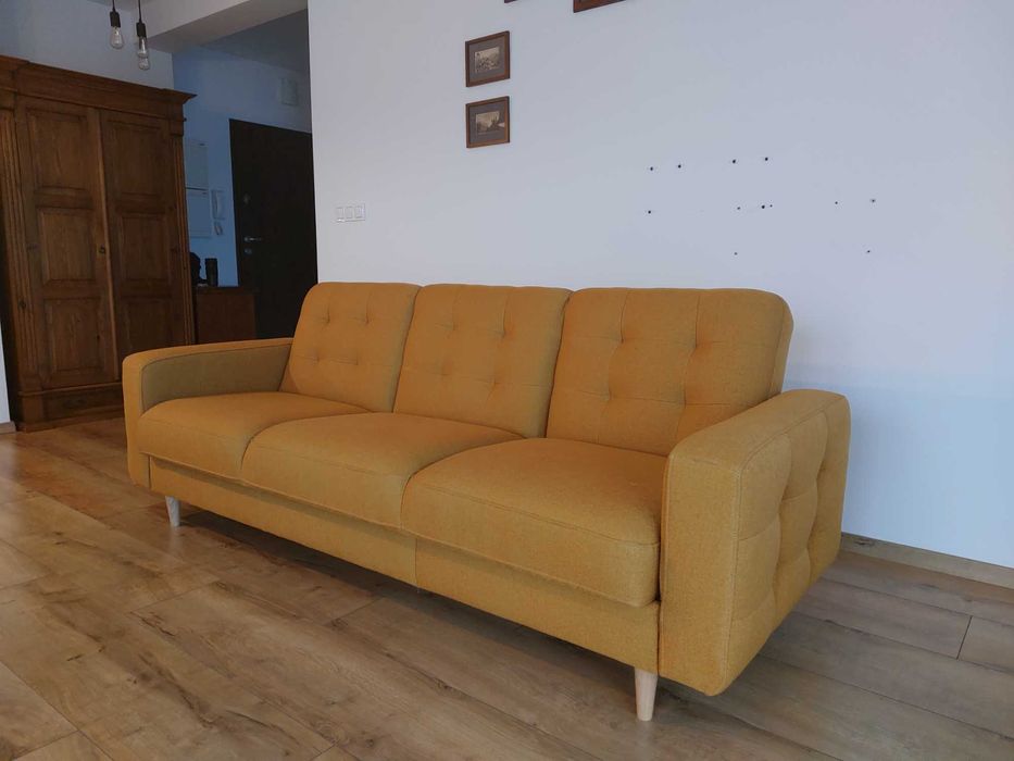 Kanapa rozkladana ze skrzynią