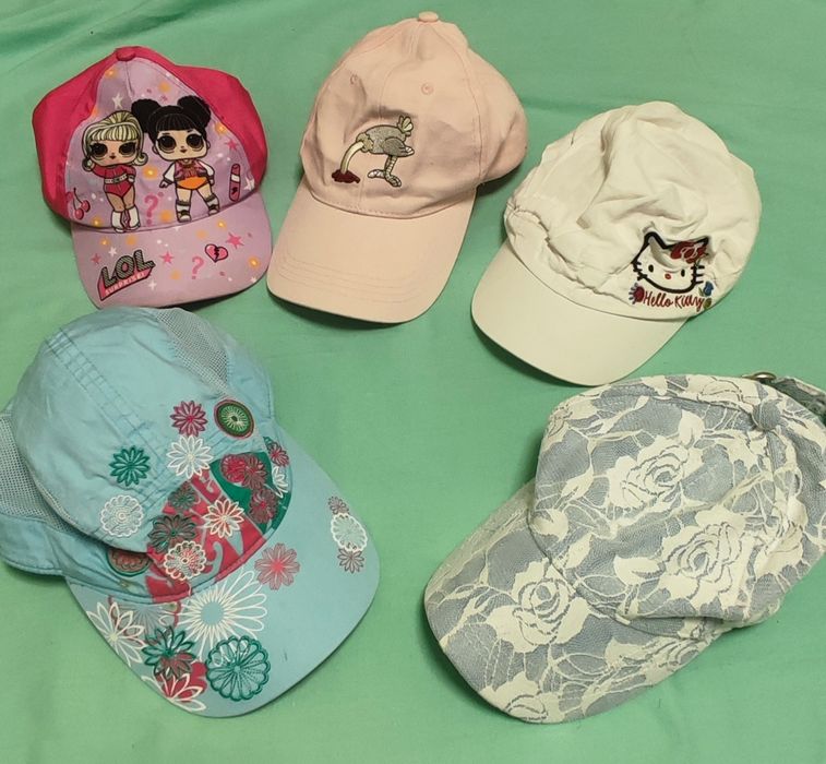 Кепки для дівчинки бейсболки
