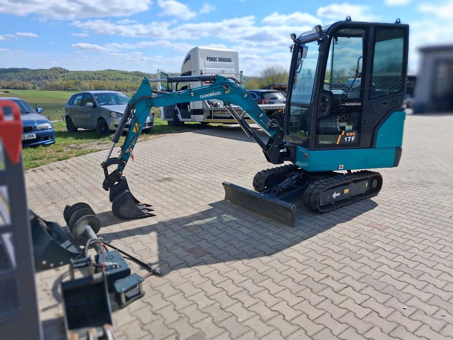 minikoparka  na wynajem  26-035 raków