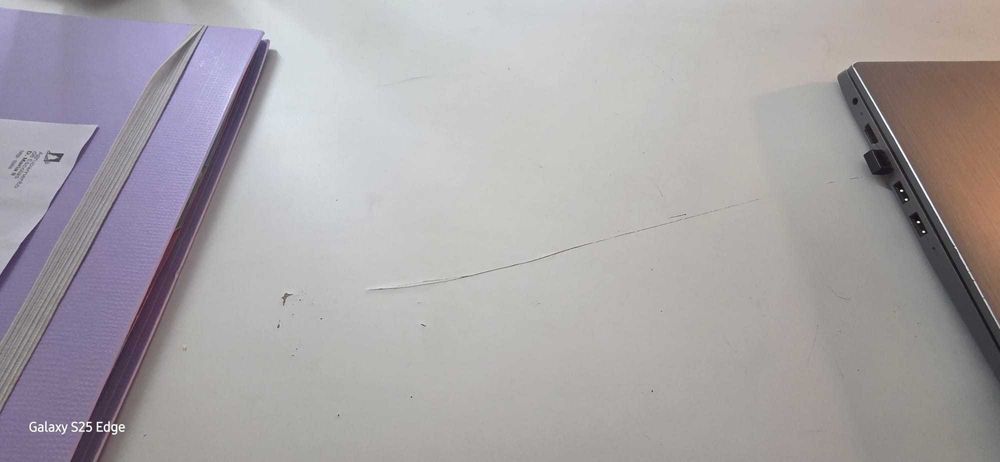 Beliche com secretária e colchão