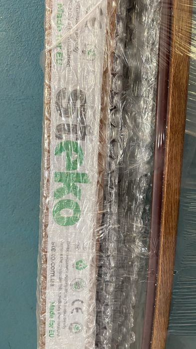 Металопластиковая оконная рама фирмы Steko