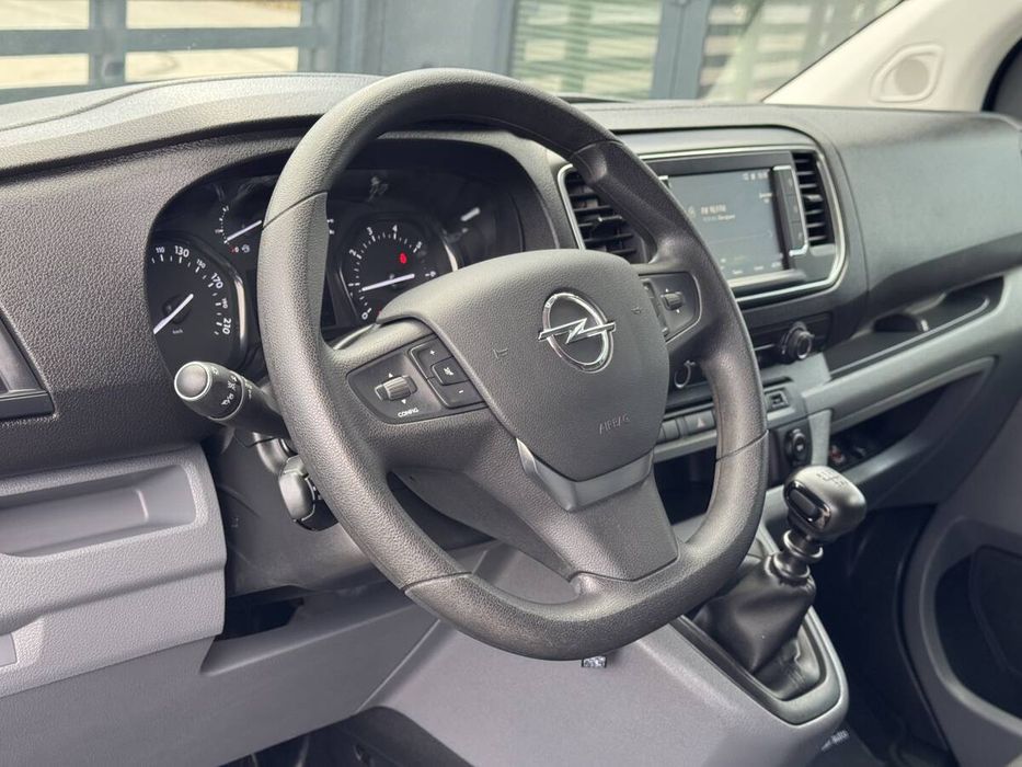 Opel Vivaro 2021 freshauto