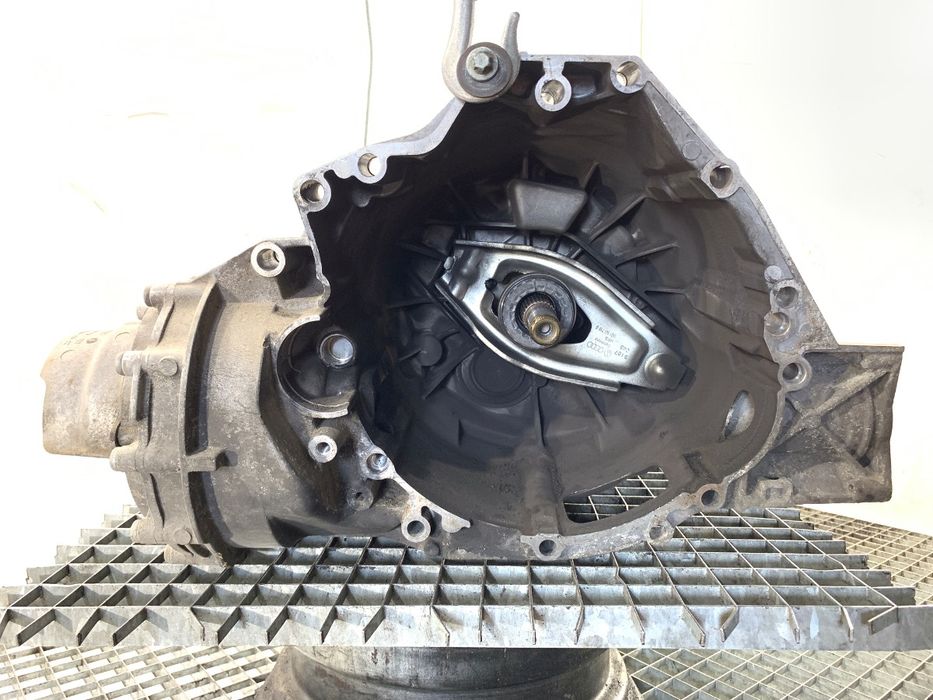SKRZYNIA BIEGÓW AUDI A4 B8 JJF 1.8 160KM 07-15