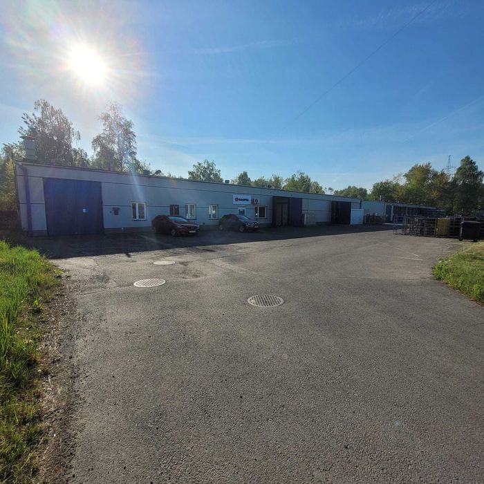 Na sprzedaż: Nieruchomość komercyjna – Zabrze, ul. Legnicka 13A, 13B