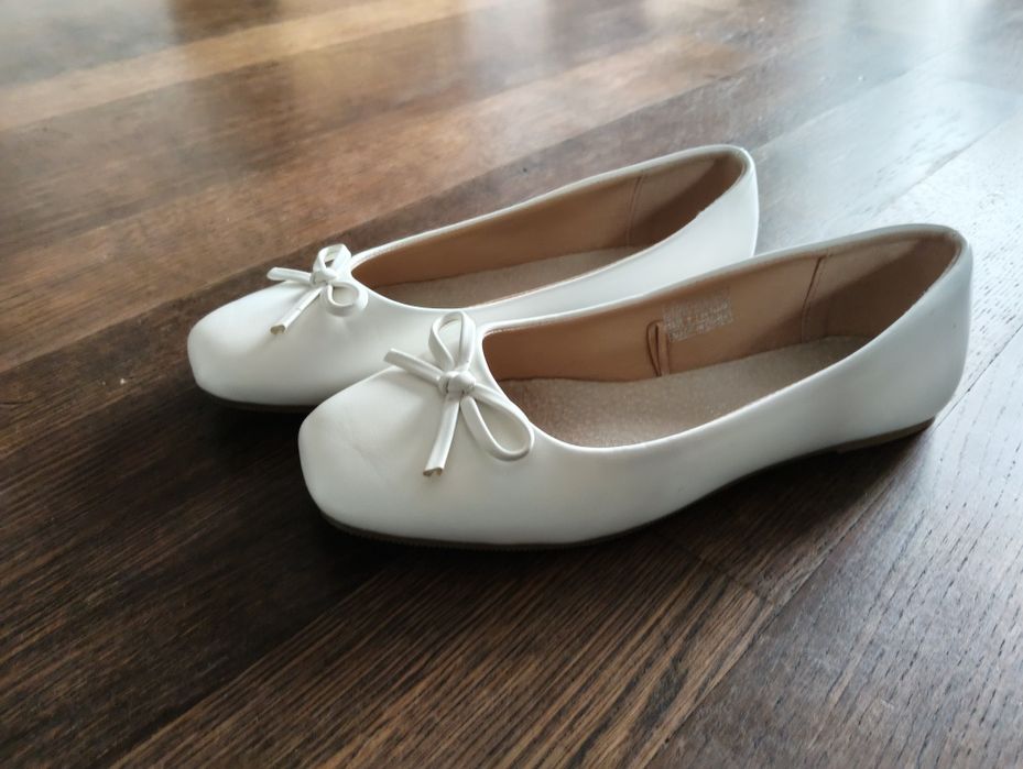 Buty komunijne Balerinki 34