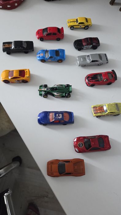 Машинки дитячі гоночні