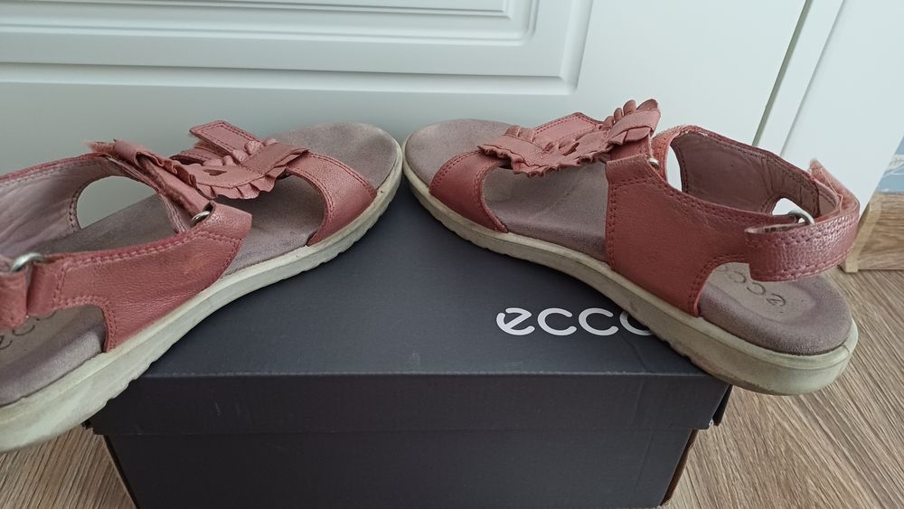 Сандалі босоніжки Ecco 35р