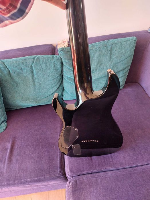 Schecter Hellraiser  8-strunowa gitara elektryczna