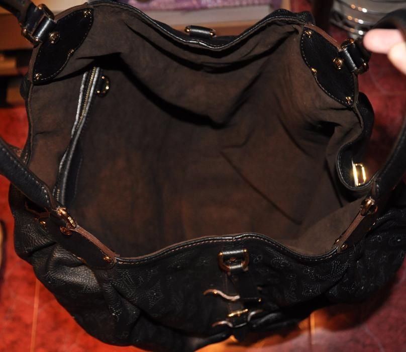 Сумка "Louis Vuitton" Mahina XL Leather Handbag ,ОРИГИНАЛ .