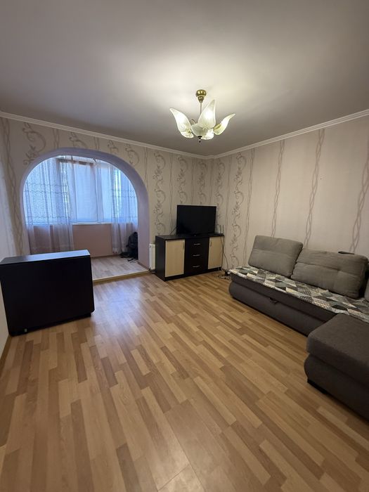 Продам 1 комнатную квартиру в центре