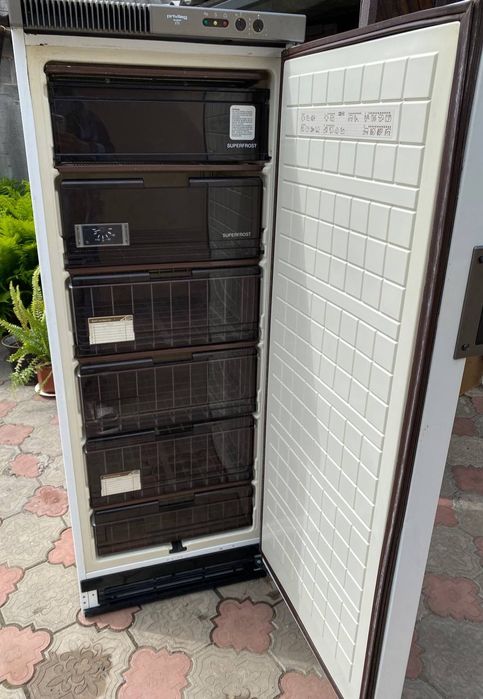 Морозильна камера